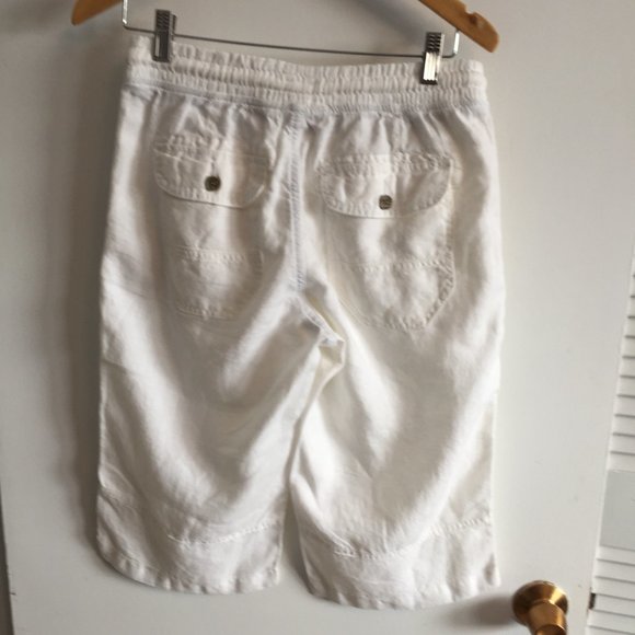 ❤️4/$20 POINT ZERO white linen carpi shorts - Picture 2 of 6